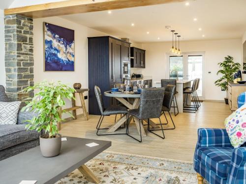 Ludchurch House | Bay Tree Cottage - Uk35891