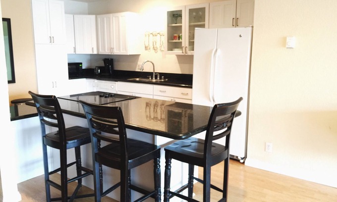 Crown Point Condo | Bay View Condo - Step out onto Fanuel Park and Bay w/Parking