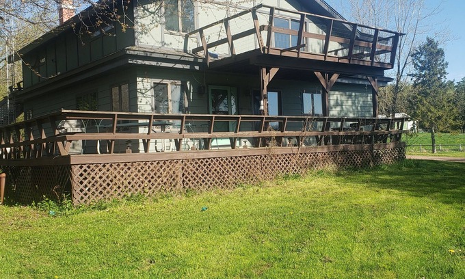 Washburn Other | Bayfield Farmhouse Sleeps 16 - 4 bdrm/2 baths king