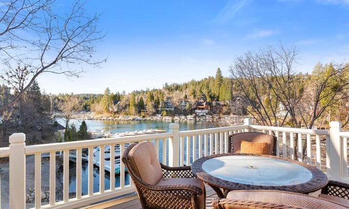 Lake Arrowhead House | Bayfront Beauty