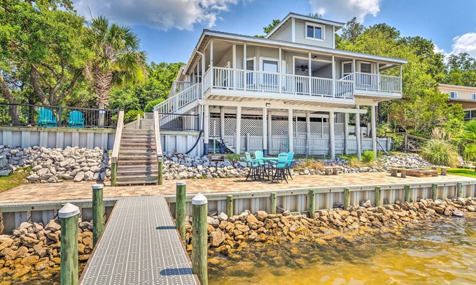Fort Walton Beach - Destin House | Bayfront Niceville Getaway w/Private Dock!