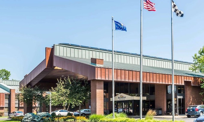 Southport Hotel | Baymont by Wyndham Indianapolis South