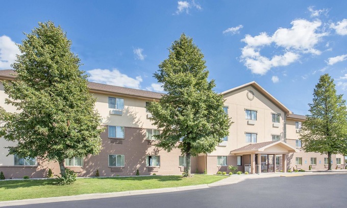 Holland Hotel | Baymont by Wyndham Holland