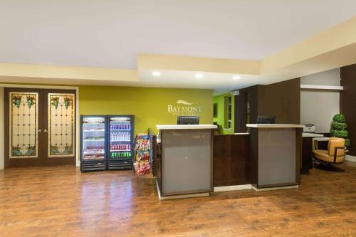 Modesto Hotel | Baymont by Wyndham Modesto Salida