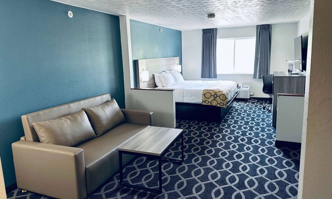 Piqua Hotel | Baymont by Wyndham Piqua