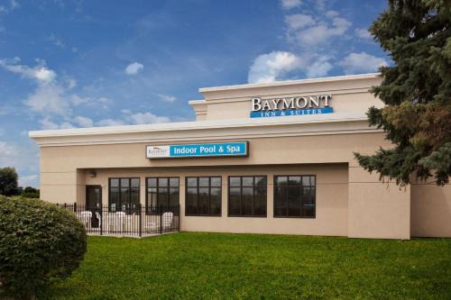 Stevensville Hotel | Baymont by Wyndham St. Joseph/Stevensville