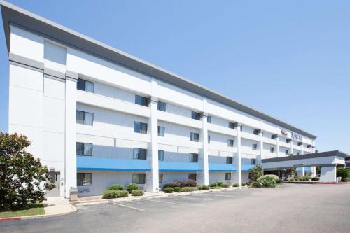 Texarkana Hotel | Baymont by Wyndham Texarkana