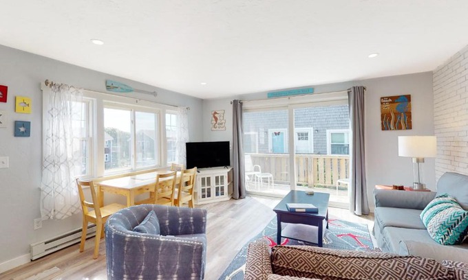 Provincetown Apartment | Bayside on Commercial