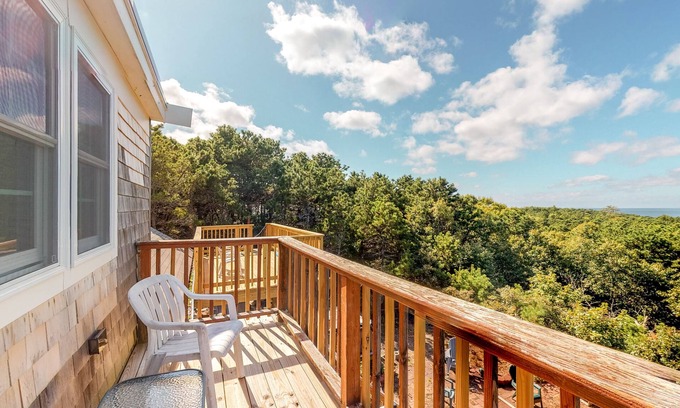 North Truro House | Bayview home, WiFi, multiple decks, hot tub, games