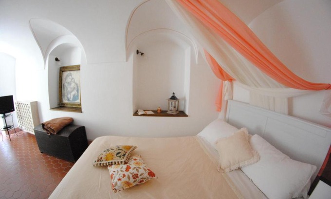 Dolceacqua Bed & Breakfast | BB Le Gemme