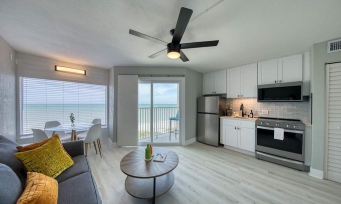 Belleair Beach Condo | BBC310 Renovated Beachfront Condo W/Pool