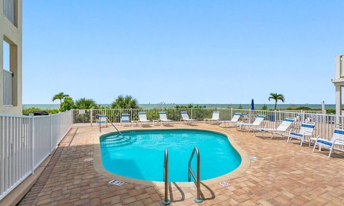 Belleair Beach Condo | BBC313 - Amazing Rates! Pool is Open!