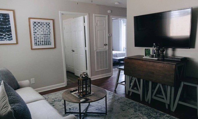 McFerrin Park House | Be Close to Downtown in East Nashville