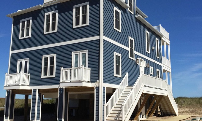 Broadkill Beach House | Be Right on the Beach in a Large, Gorgeous House