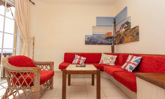 Playa del Aguila House | Beachfront House in Playa del Águila with Pool