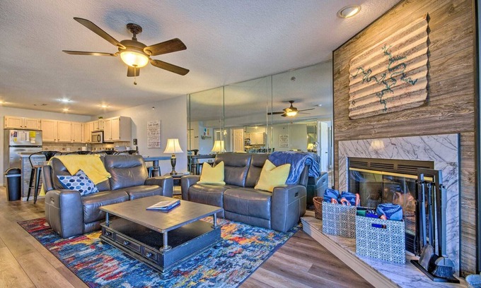 Osage Beach Condo | Beach Access※ Boat slip※pool access※ high speed internet ※Lakefront/Balcony