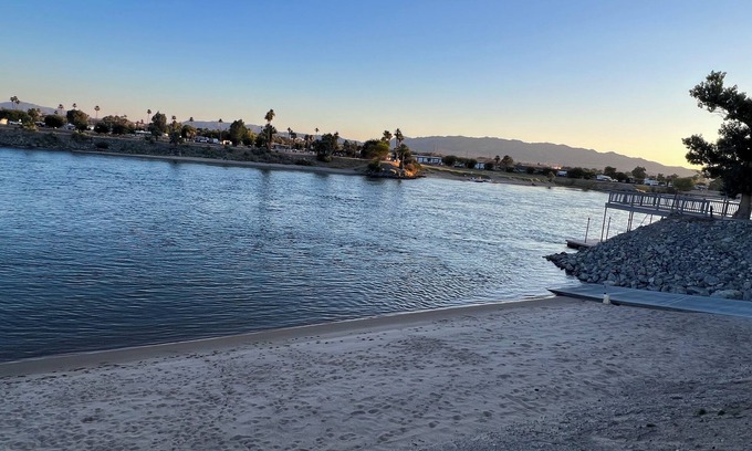 Mohave Valley House | Beach and Launch Access