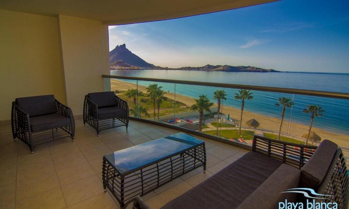 San Carlos Apartment | Beach and Ocean View Playa Blanca Condo
