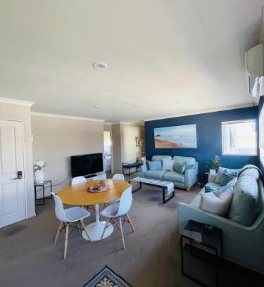 Papamoa Beach Apartment | Beach Apartment
