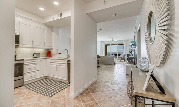 Ono Island Condo | Beach Colony Tower 14B - Indoor Pool - HASSLE-FREE CHECK OUT
