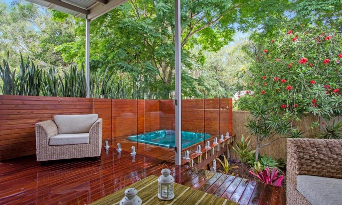 Coolum Beach House | Beach Cottage on Cassia Avenue, Central Coolum Beach