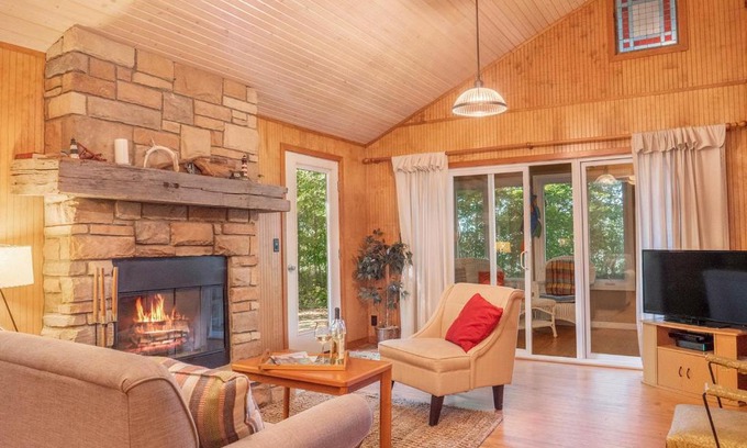Fennville House | Beach Cottage