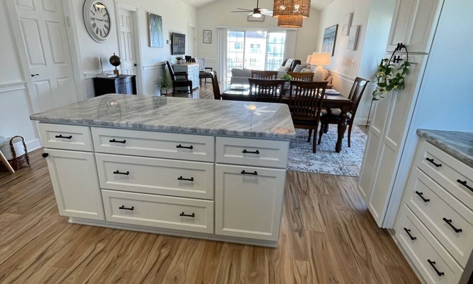 Central Myrtle Beach Condo | Beach Dreams and Golfers Delight