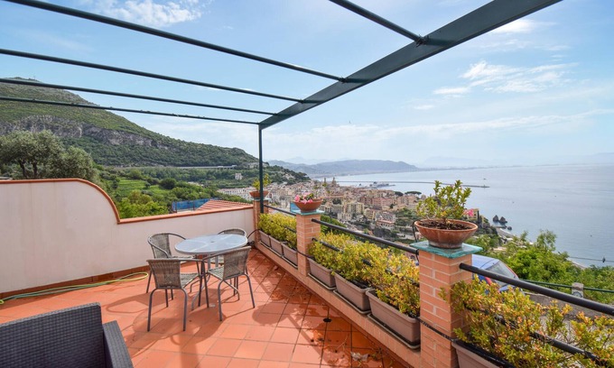 Raito Apartment | Beach front apartment