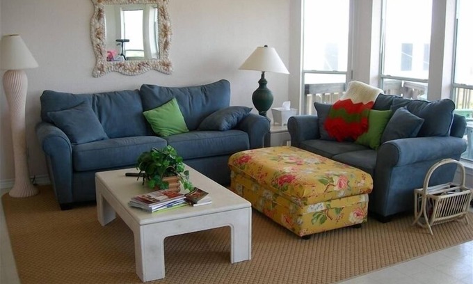 Gulf Palms House | Beach Front House Near Jamaica Beach