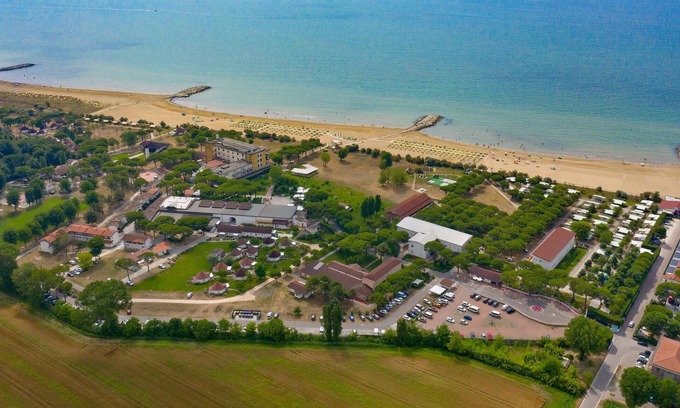 Cavallino-Treporti Apartment | Beach front apartment