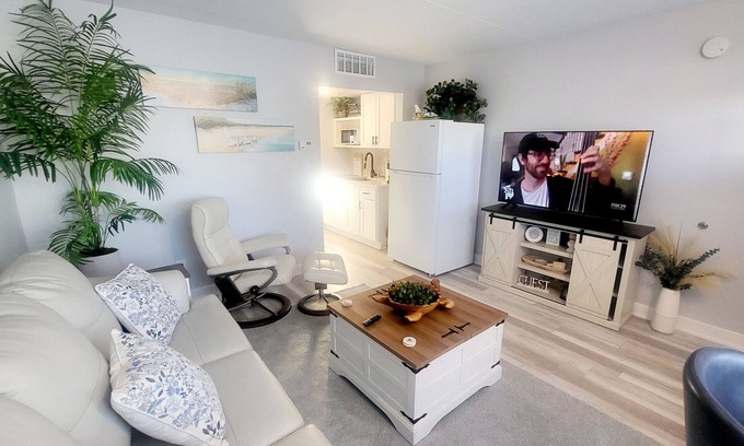 Cape May - Wildwood Condo | Beach getaway, Condo, Beautiful POOL, 5 minute walk to beach and Morey's Piers