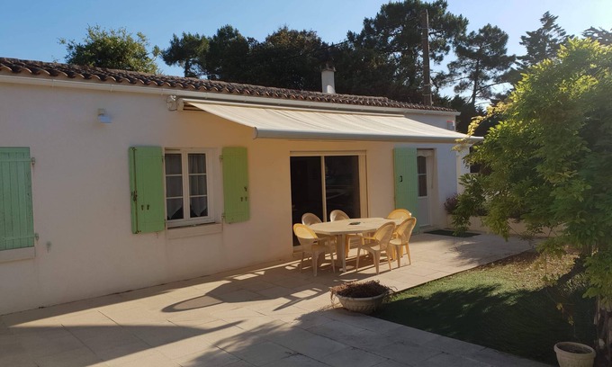 Saint-Georges-d'Oleron House | BEACH HOUSE 100 M LES SABLES VIGNIERS ILE D'OLERON DOMINO