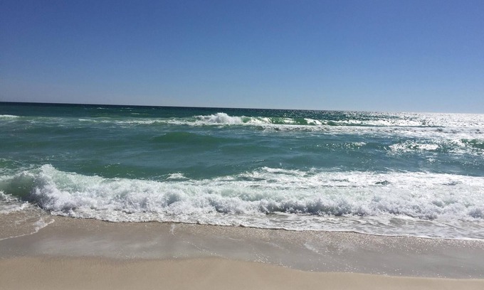 Kiska Beach Condo | Beach House - Glory Daze by Panhandle Getaways