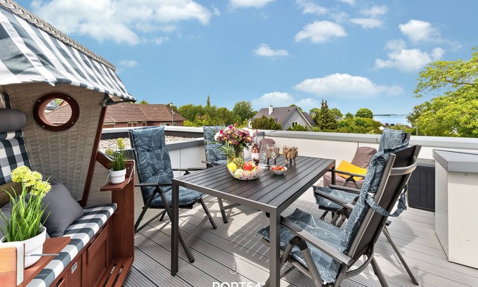 Bockholm House | Beach house - roof terrace, beach chair, barbecue, shower, washing machine, parking lot