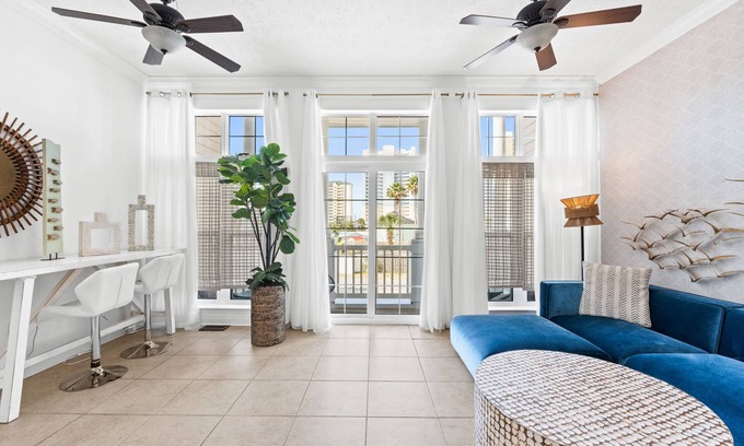 Long Beach House | Beach House - Sea La Vie by PHG