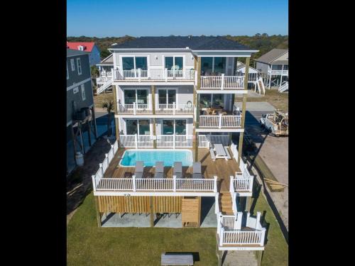 Long Beach House | Beach Landing