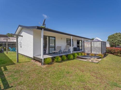 Whangamata House | Beach Life - Whangamata Holiday Home