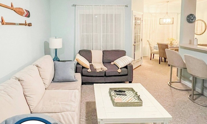 Rehoboth Beach Condo | Beach Perfect Getaway: 2-Bedroom Apartment