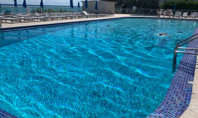 Sunny Isles Beach Apartment | Beach Studio in Sunny Isles - amazing pool - beach & city view - private balcony