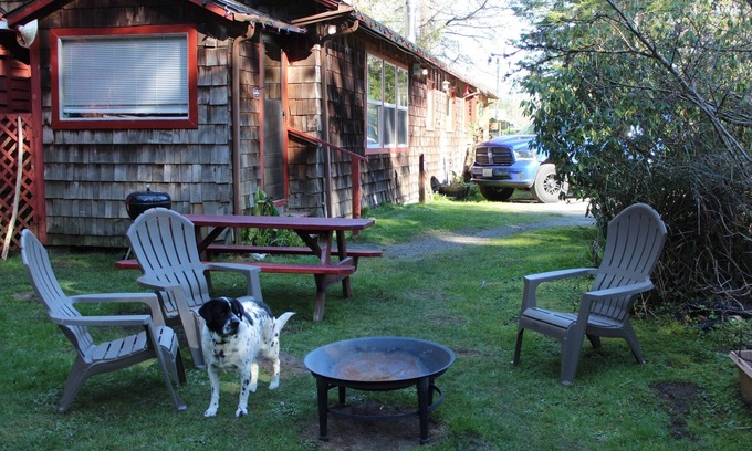 Ocean Park Cottage | Beach Suite/Family Duplexn2 beds - 1 king and 1 queen bed in same room