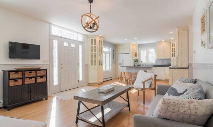 York Beach House | Beach Vacation Cottage