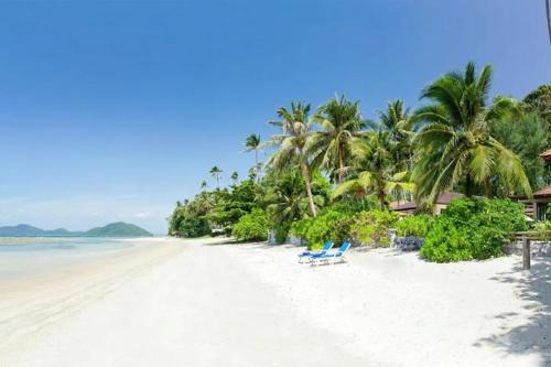 Hua Thanon Villa | Beach Villa T - 4br Private Pool