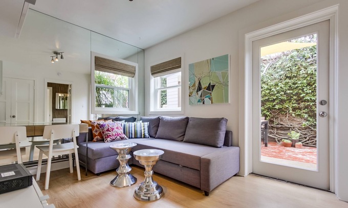 Beach Barber Tract Apartment | Beachcombers Hideaway, Dog Friendly, Enclosed Patio, 1 Block to Beach