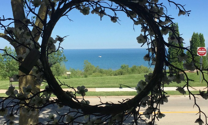 Racine House | Beaches, boating, baseball, zoo’s and brews