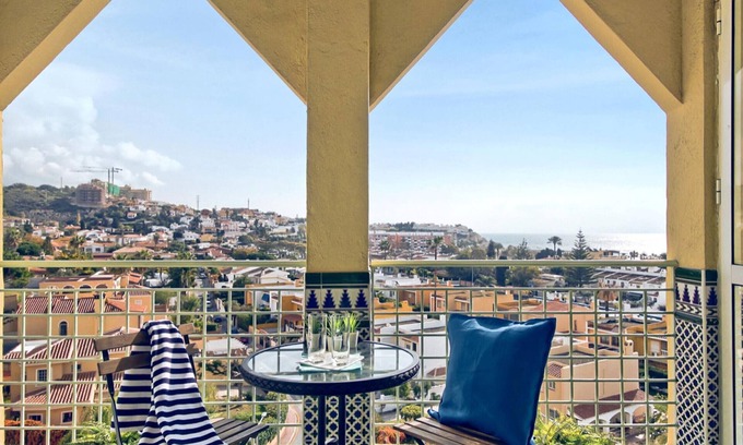 La Cala del Moral Apartment | Beachfront apartment with pool in Rincón de la Victoria