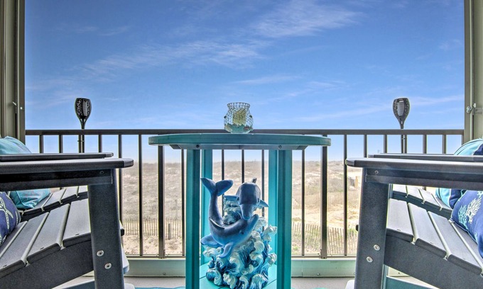 Midtown Ocean City Condo | Beachfront Bliss - Private Balcony, Ocean Views, Full Kitchen, Steps to the Sand
