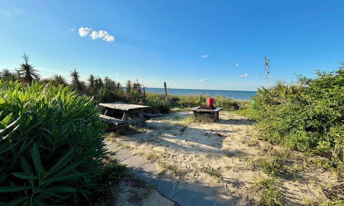 Norfolk House | Beachfront Bungalow w/BEST Location in Ocean View!