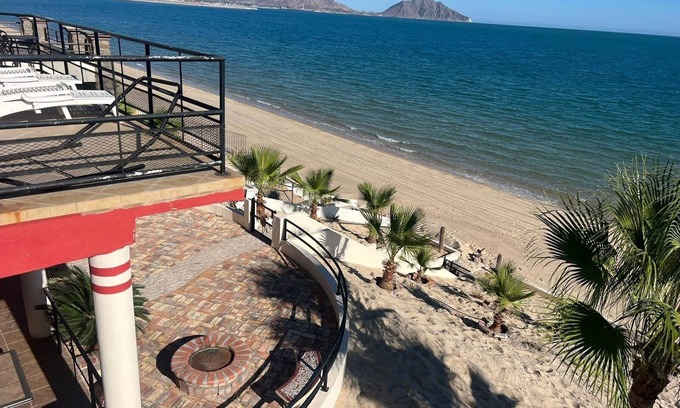 Villas de Las Palmas House | Beachfront condo for rent in Villas de Las Palmas, San Felipe