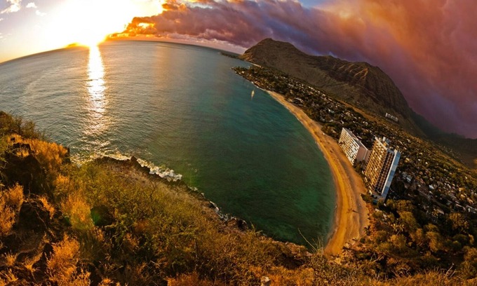 Makaha Condo | Beachfront Condo on best hidden beach on Oahu