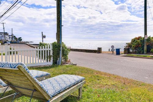 Milford Apartment | Beachfront, Dog-Friendly Milford Getaway with Yard!